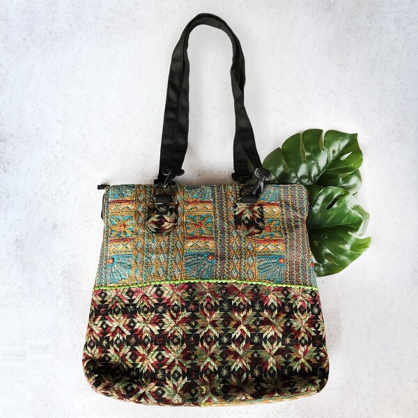 Kutch Convertible Backpack | WorldFinds display picture 1