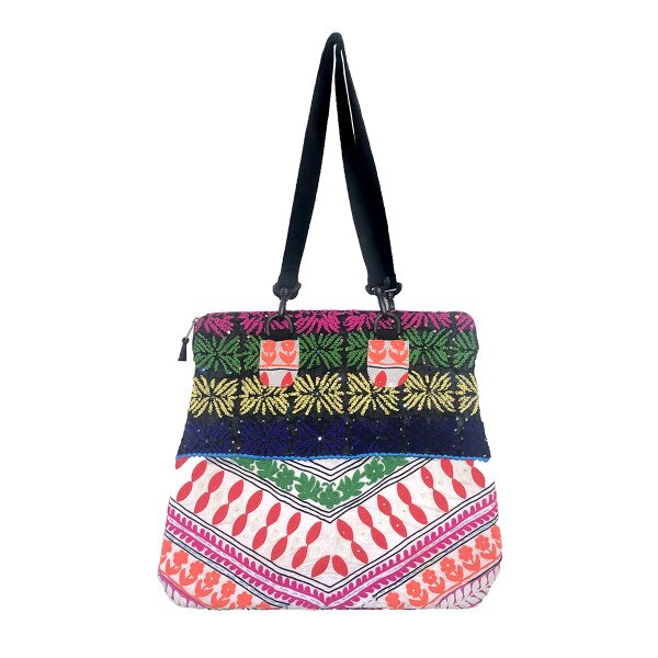 Kutch Convertible Backpack | WorldFinds display picture 2